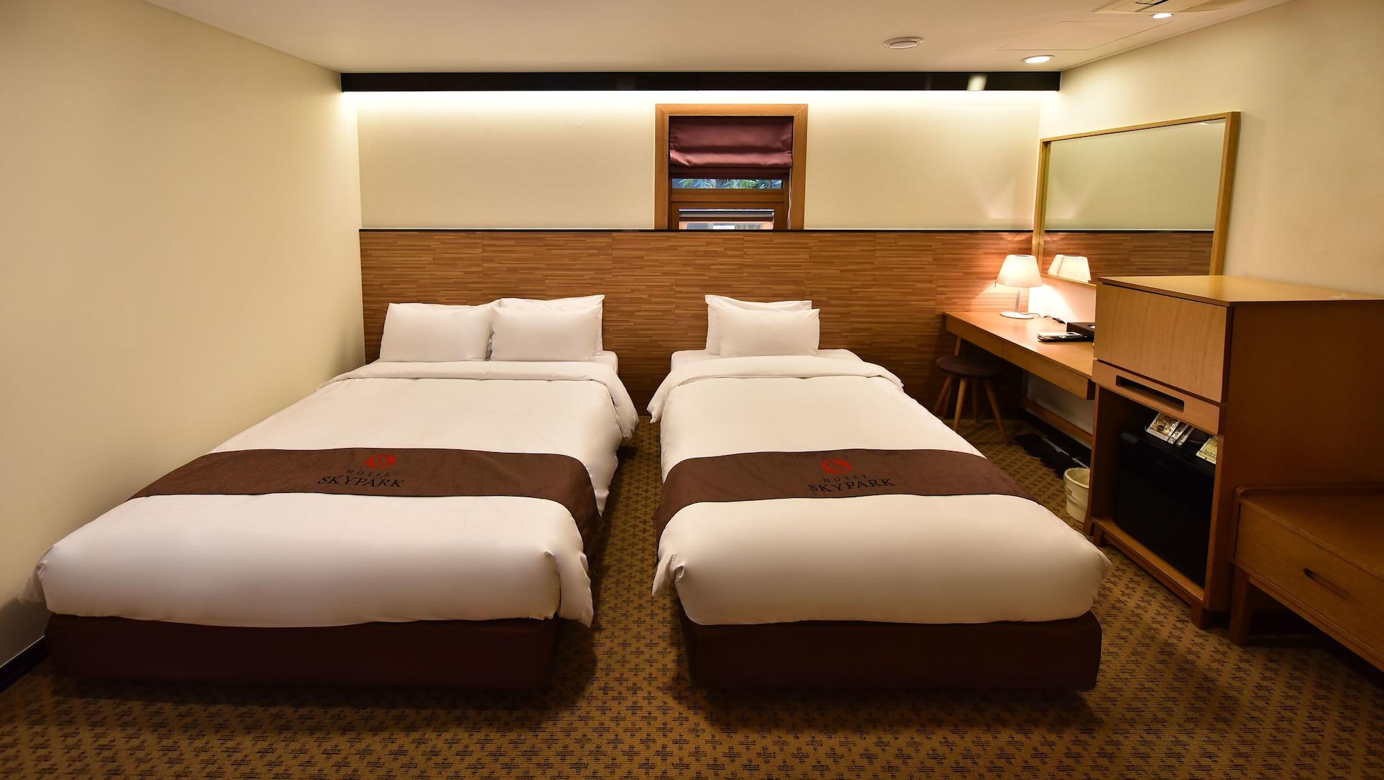 Hotel Skypark Myeongdong 1 Сеул Екстер'єр фото