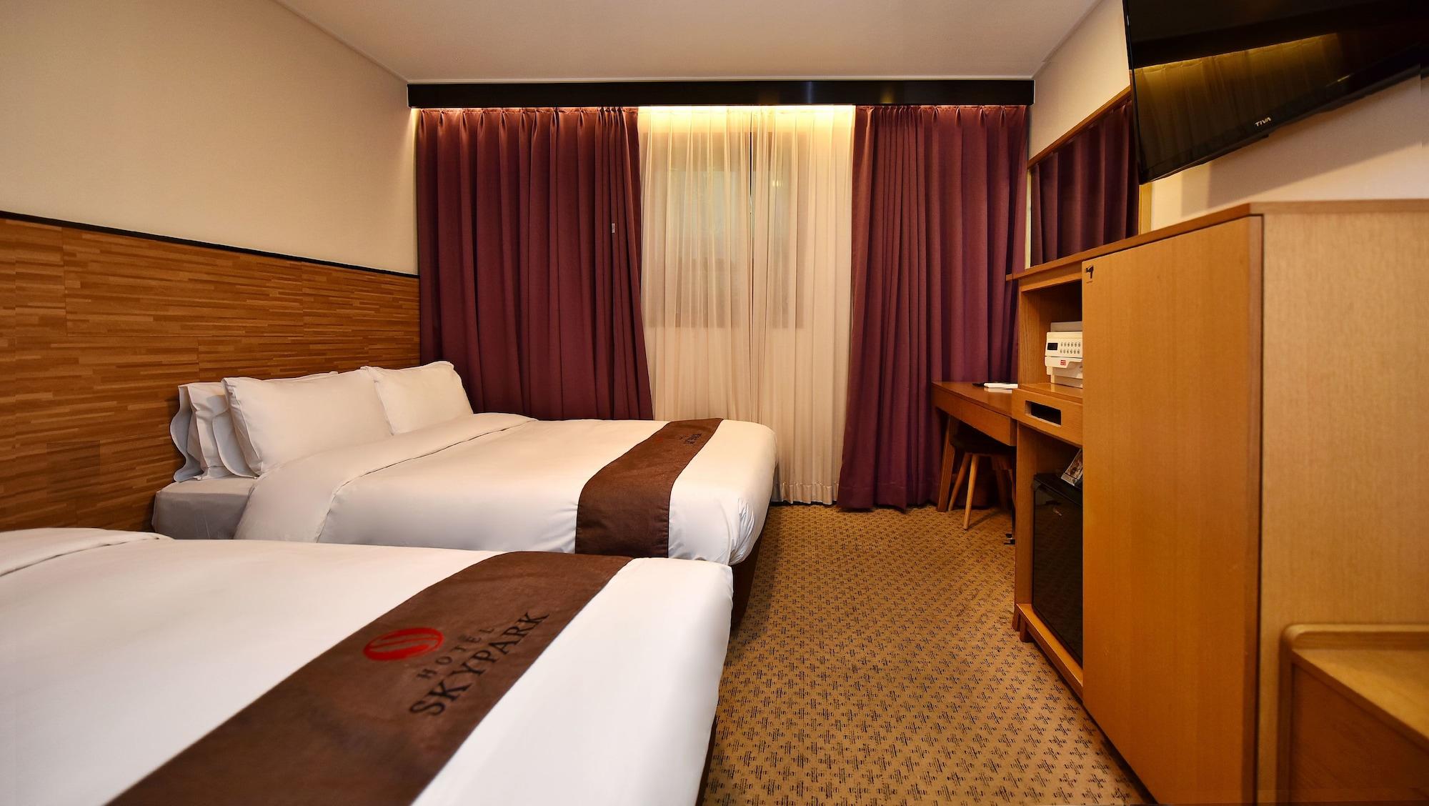 Hotel Skypark Myeongdong 1 Сеул Екстер'єр фото