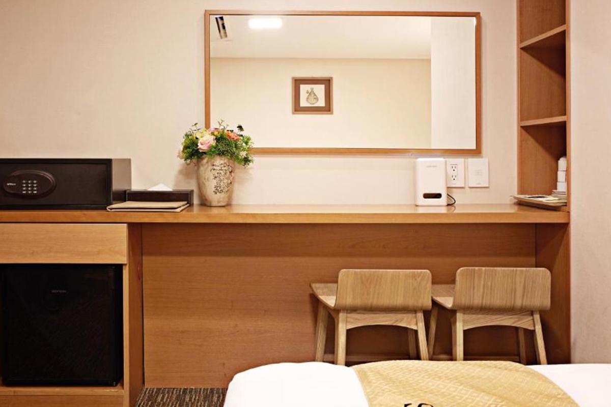 Hotel Skypark Myeongdong 1 Сеул Екстер'єр фото