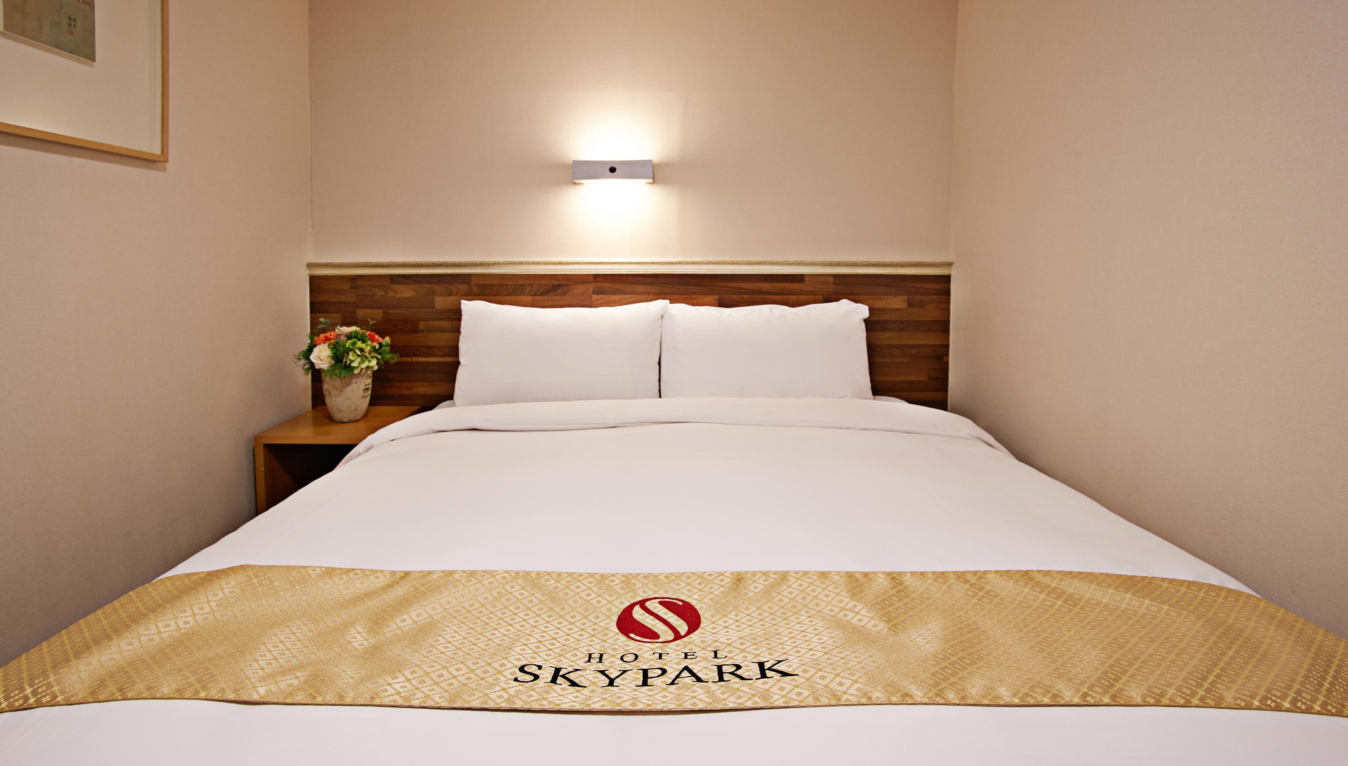 Hotel Skypark Myeongdong 1 Сеул Екстер'єр фото