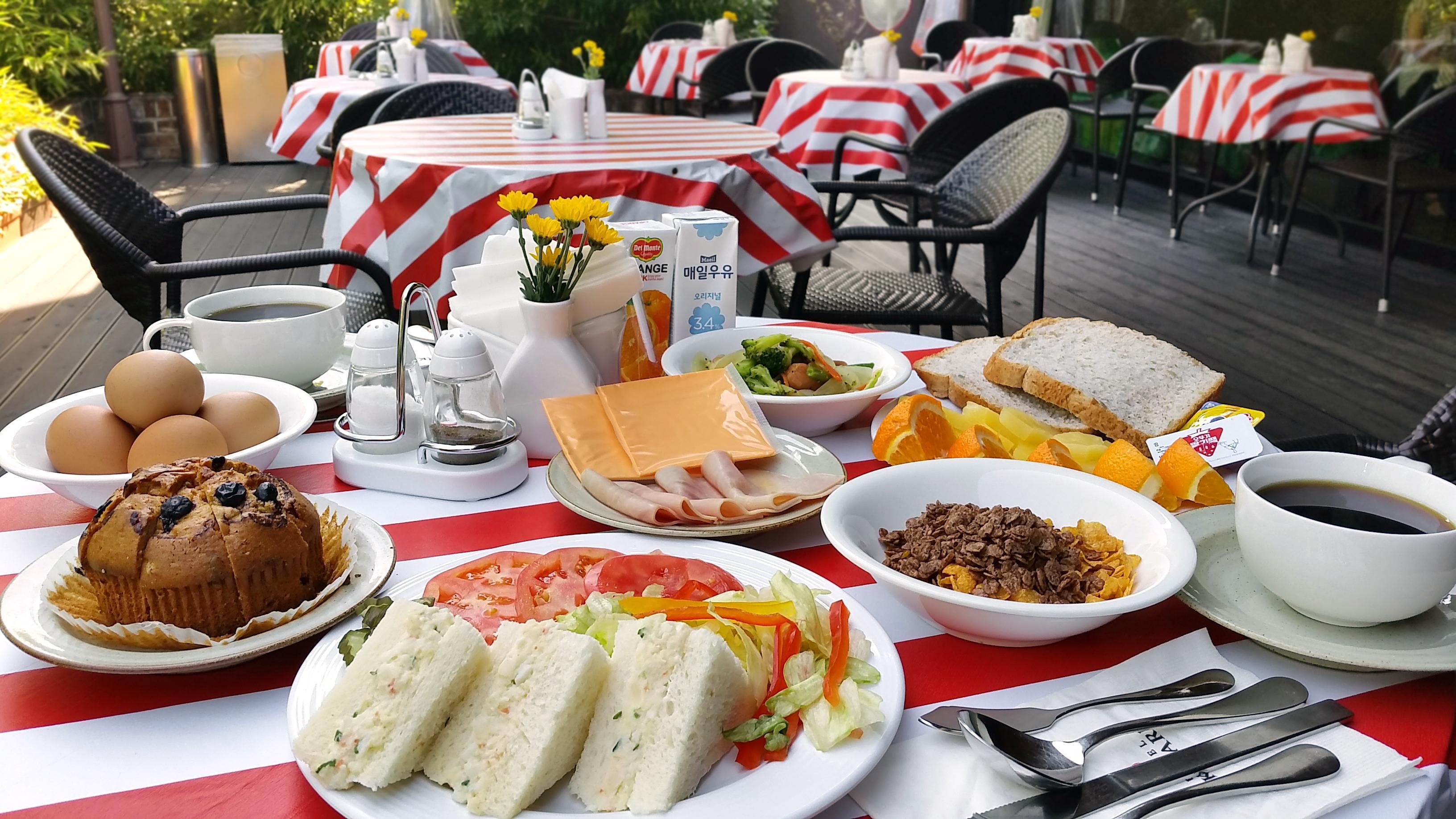 Hotel Skypark Myeongdong 1 Сеул Екстер'єр фото