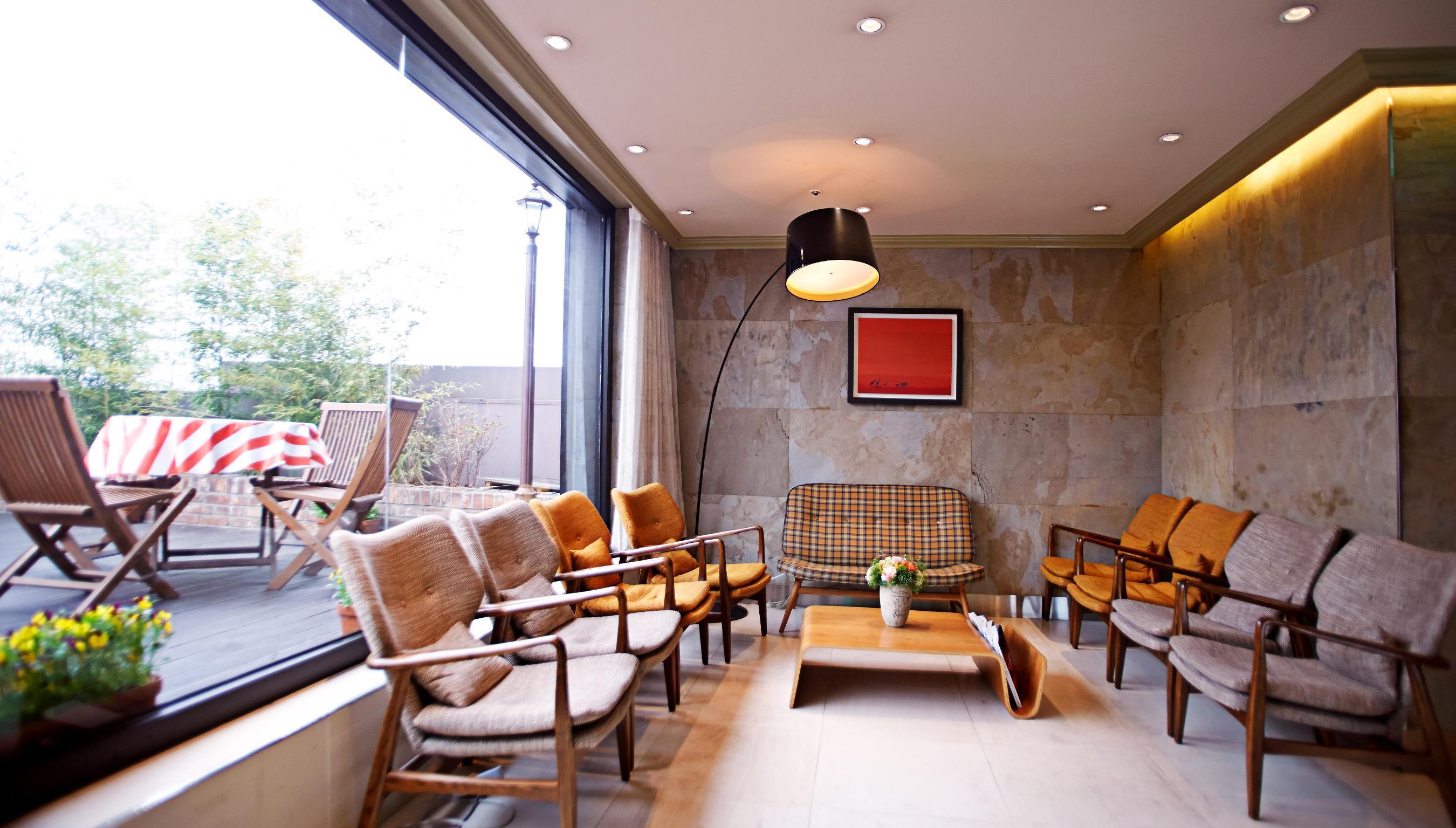 Hotel Skypark Myeongdong 1 Сеул Екстер'єр фото