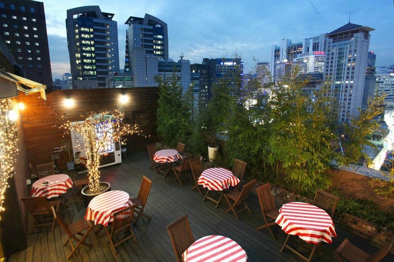 Hotel Skypark Myeongdong 1 Сеул Екстер'єр фото